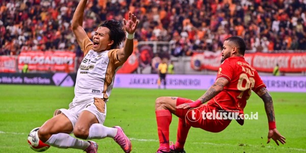 Persija Gagal Menang Atas Dewa United, Mauricio Souza Salahkan Rumput Lapangan JIS