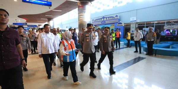 Kapolda Jatim Apresiasi Kesiapan Pelabuhan Tanjung Perak Menjelang Mudik 2026