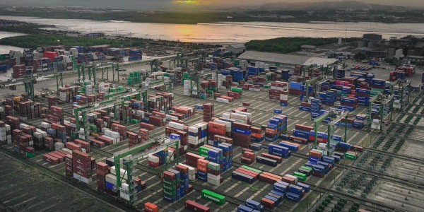 Kinerja Semakin Optimal, PT TTL Catatkan Pertumbuhan Arus Petikemas Lebih dari 8% di Februari 2026