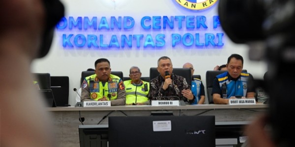 Urai Kepadatan Jalur Tol Trans Jawa, One Way dari KM 132 hingga KM 70 Diterapkan