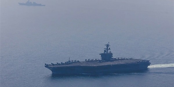 Iran Bantah Klaim Dua Kapal AS Lintasi Selat Hormuz untuk Bersihkan Ranjau