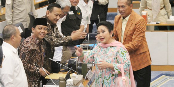 Rapat Kerja Menhut  Dengan Komisi IV DPR RI