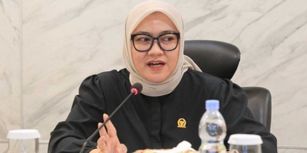 Senator Agita Minta Peningkatan Fasilitas Olahraga Daerah pada Raker dengan KONI
