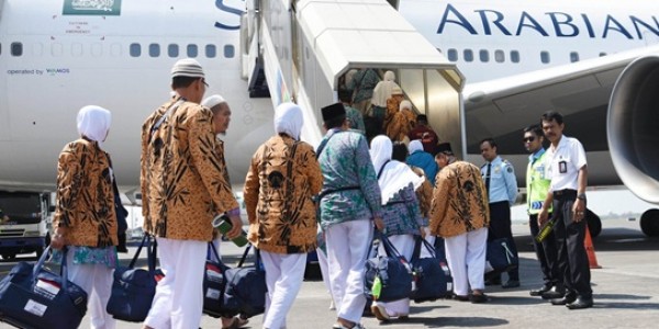 Sufmi Dasco Lepas Kloter Pertama Haji 2026