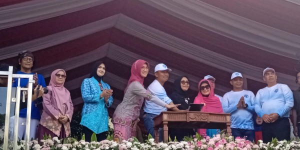Depok Pionir Implementasi RBI di Jabar, Menteri PPPA: Gerakan yang Luar Biasa!