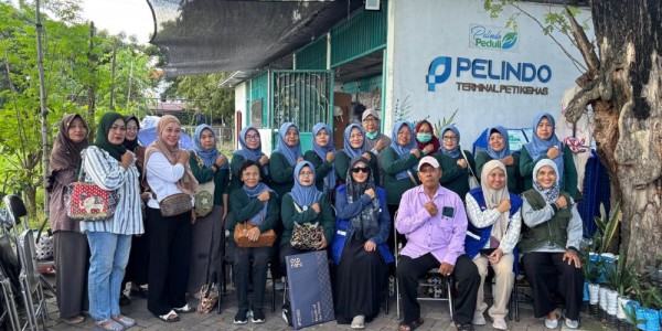 TPS Dorong Literasi Pengelolaan Sampah, Warga Sidotopo Wetan Belajar ke Bank Sampah Perak Barat