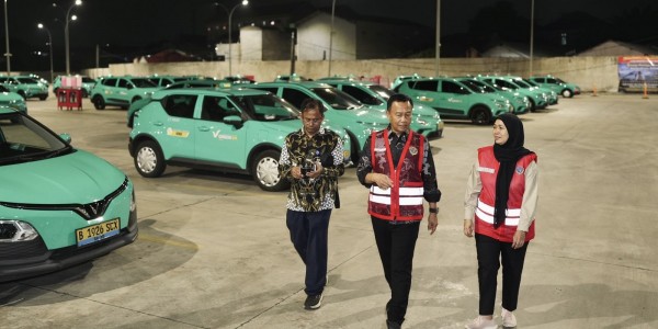 Malam-malam, Kemenhub Sidak Pool Green SM Bekasi