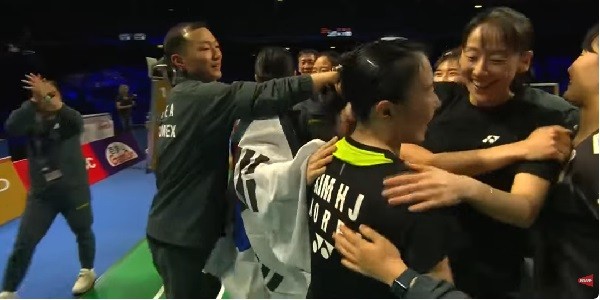 Korea Selatan Juara Uber Cup 2026 Usai Tumbangkan China dalam Final Dramatis 3-1