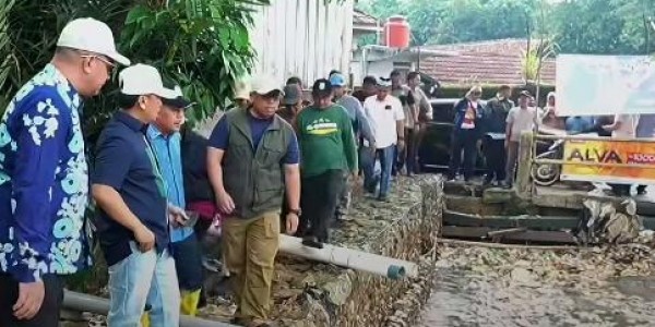 Supian Suri Satset Benahi Jembatan Jago dan Persoalan Sampah Depok