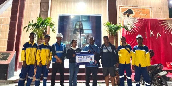 PDS Gelar Aksi Bersih Gereja di Kupang Peringati Kenaikan Yesus Kristus