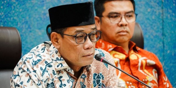 Alifudin Gelar Kemah Bela Negara dan Sosialisasi 4 Pilar MPR di Pantai Kura-Kura