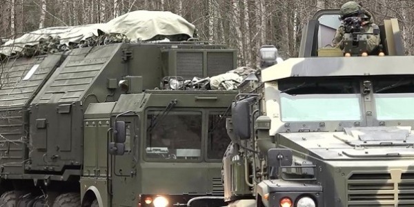 Rusia Luncurkan Serangan Besar ke Ukraina, Gunakan Rudal Hipersonik dan Drone