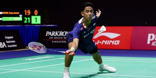 Tumbangkan Toma Junior Popov, Alwi Farhan Tantang Shi Yu Qi di Singapore Open 