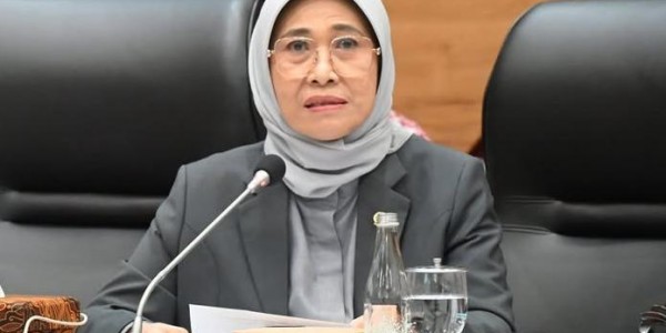 Ketua Komisi X DPR Prihatin Video Viral di PNJ, Tekankan Pendidikan Karakter dan Etika