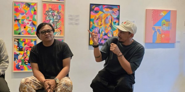 ARTSPACE ARTOTEL Hayam Wuruk Surabaya Hadirkan “Fraktal”, Eksplorasi Bentuk dan Warna dalam Seni Rupa Kontemporer