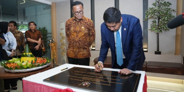Resmikan Kantor Baru Ditjen Perumahan Perkotaan, Maruarar Sirait Pacu Program Tiga Juta Rumah