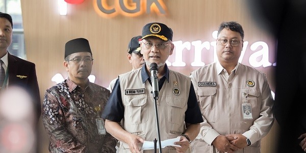 Sambut Kepulangan Petugas Haji, Menhaj Irfan Yusuf Pastikan Kualitas Layanan 2027 Ditingkatkan