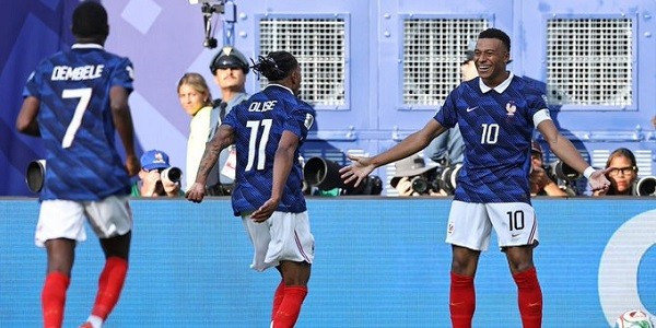 Prancis Libas Swedia 3-0 dan Melaju Mulus ke 16 Besar