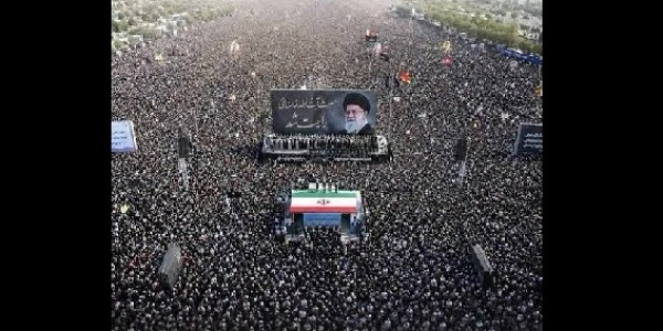 Langit Teheran Ditutup Total, Iran Gelar Prosesi Pemakaman Akbar Ayatullah Ali Khamenei