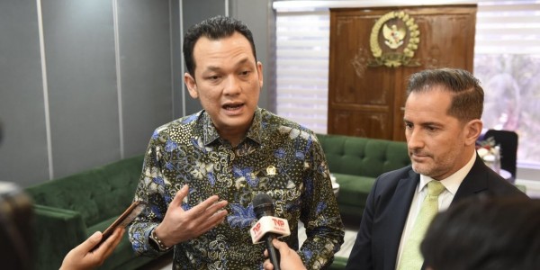 Dikabarkan Hilang Dari Prolegnas, Martin: RUU Perampasan Aset Masih Ada Di Prolegnas