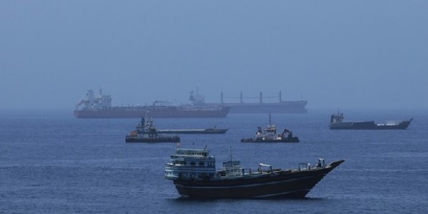 IRGC Tegaskan Selat Hormuz Tetap Ditutup, Desak AS Hentikan Intervensi di Kawasan