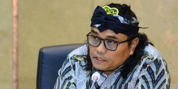 Kepala BGN Mundur, Komisi IX DPR Dorong Evaluasi Menyeluruh Program MBG