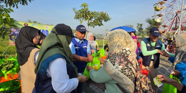 Kolaborasi TPS dan Baksose Suroboyo Hadirkan DOKAR, Ringankan Beban Pangan Warga Lakarsantri