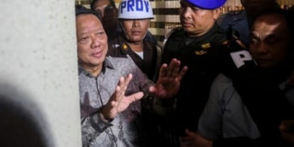 Ditahan Tanpa Borgol dan Rompi, LSAK Anggap Febrie Sedang Menghina Hukum