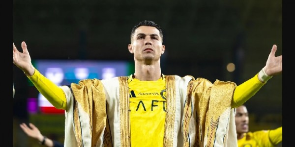 Geger! Al Nassr Dihantam Utang Rp3,9 Triliun, Masa Depan Cristiano Ronaldo Terancam?
