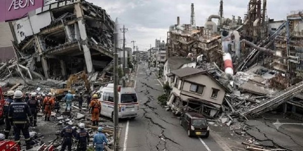 Gempa Dahsyat Guncang Jepang, 13 Orang Tewas dan Ratusan Ribu Warga Mengungsi