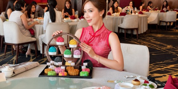 VASA Hotel Surabaya Hadirkan 21 Varian Mooncake untuk Mid-Autumn Festival 2026