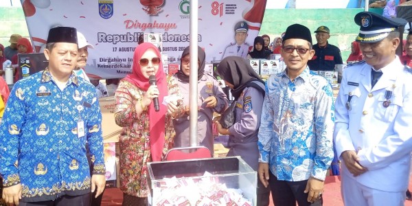 Hadiri Upacara HUT ke-81 RI di Duren Seribu, Qonita Lutfiyah Tekankan Pentingnya Soliditas Masyarakat