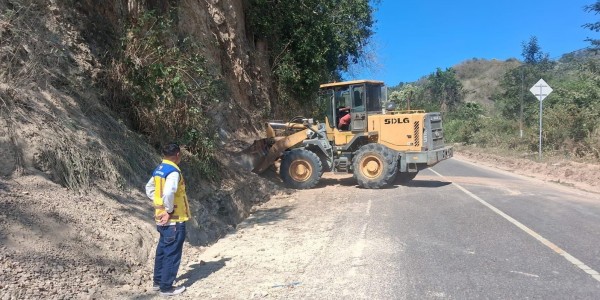 Pemerintah Pastikan Seluruh Jalan Trans Flores Kembali Fungsional Pascagempa