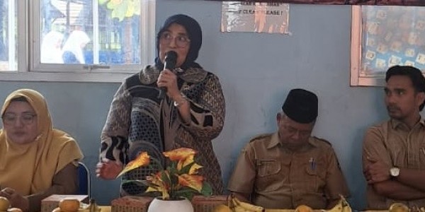 Siti Qomariyah Dorong Pemilih Pemula Jadi Generasi yang Kritis dan Bertanggung Jawab